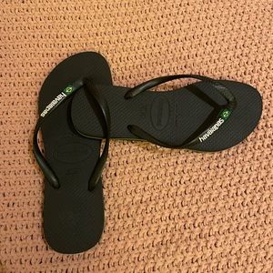 Brand New Havianas